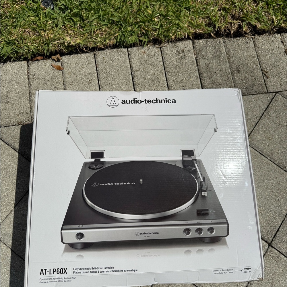 Audio-Technica AT-LP60X Turntable